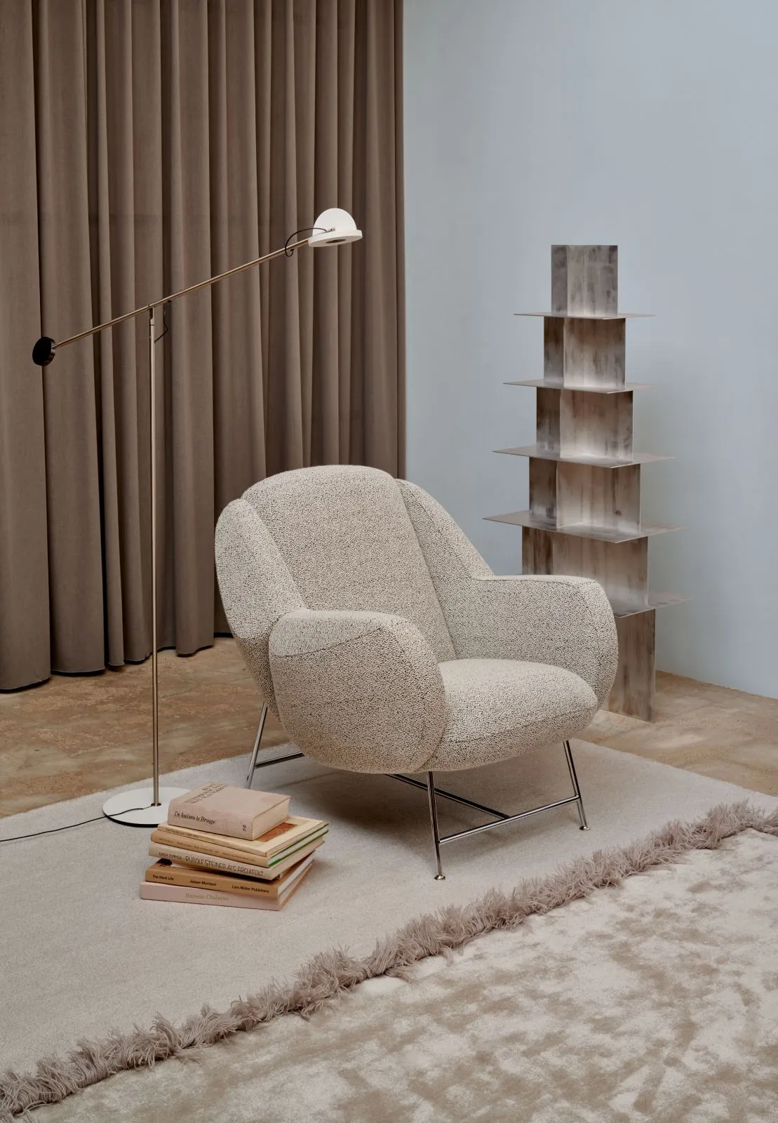 Leolux furniture by Tamaru